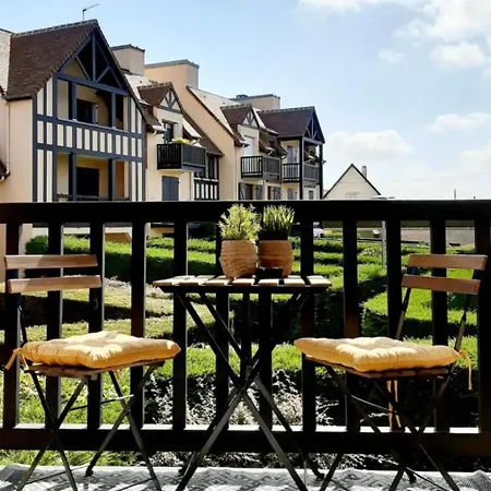 Cosy Shelter A 150 M De La Apartment *